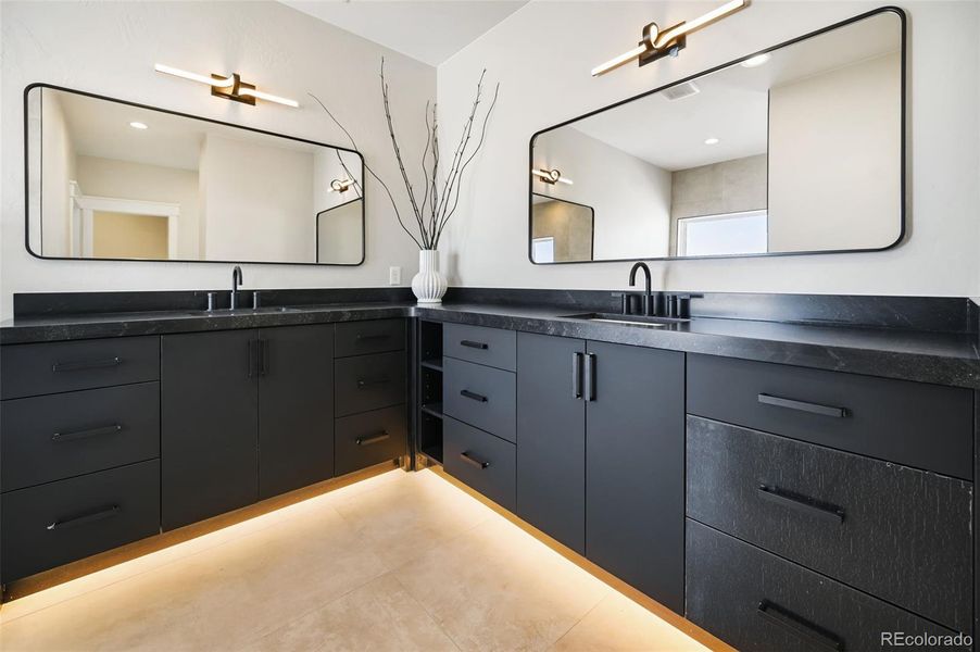 Furnished interior view inside a new home in , Colorado Springs (Image 29).