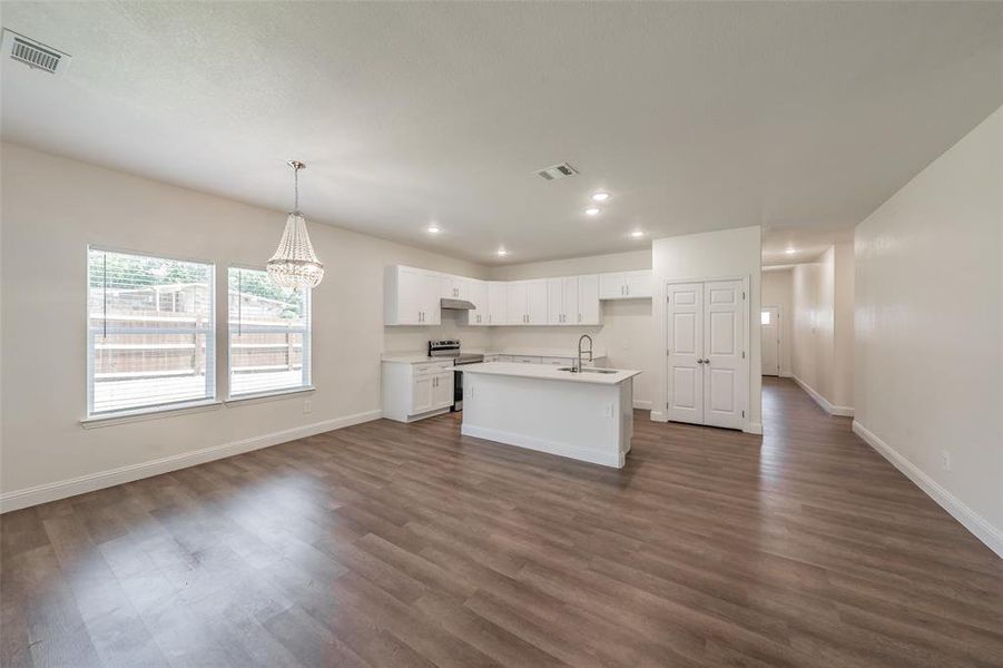 Spacious, unfurnished interior of a new home in , Runaway Bay (Image 28).