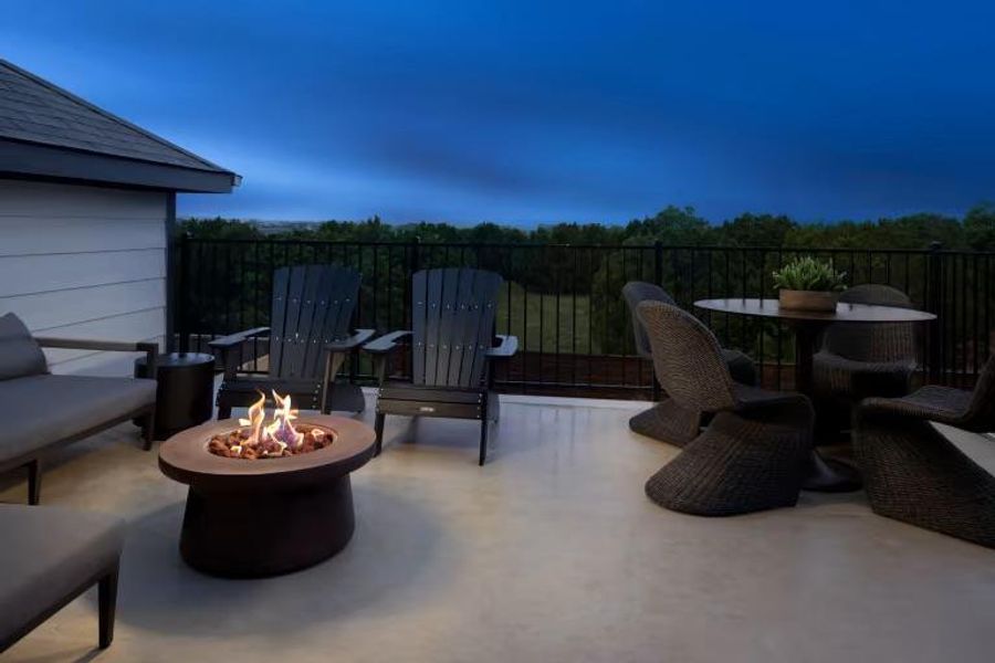 Photo of Pulte model home with same floor plan, not of actual home listed. Photo of Pulte model home with same floor plan, not of actual home listed.