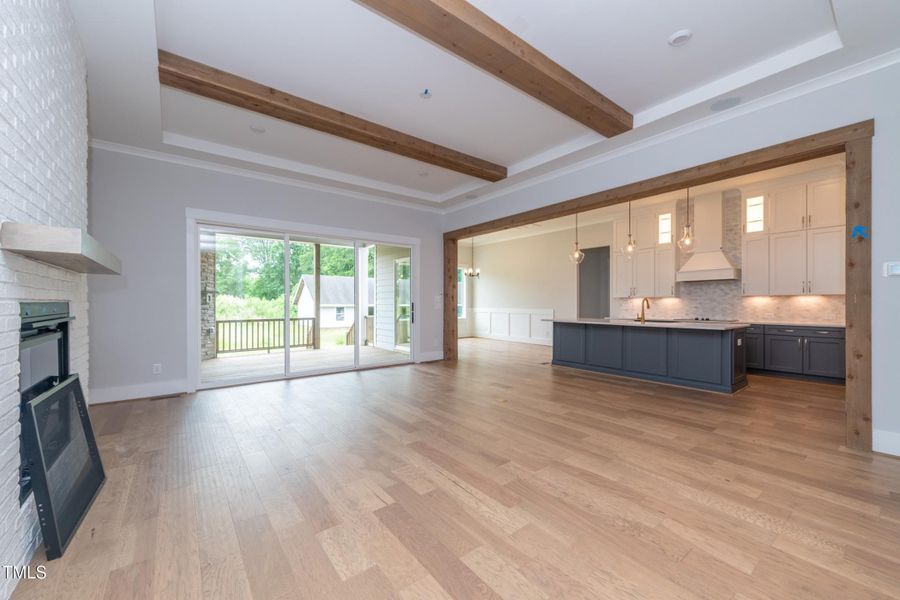 RGA-0379-00_Ballentine C_Family Room_Dre