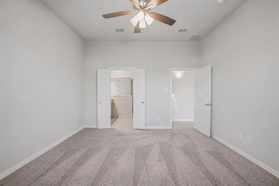 Spacious, unfurnished interior of a new home in Courts Of Bonnie Brae, Denton (Image 23). Spacious, unfurnished interior of a new home in Courts Of Bonnie Brae, Denton (Image 23).