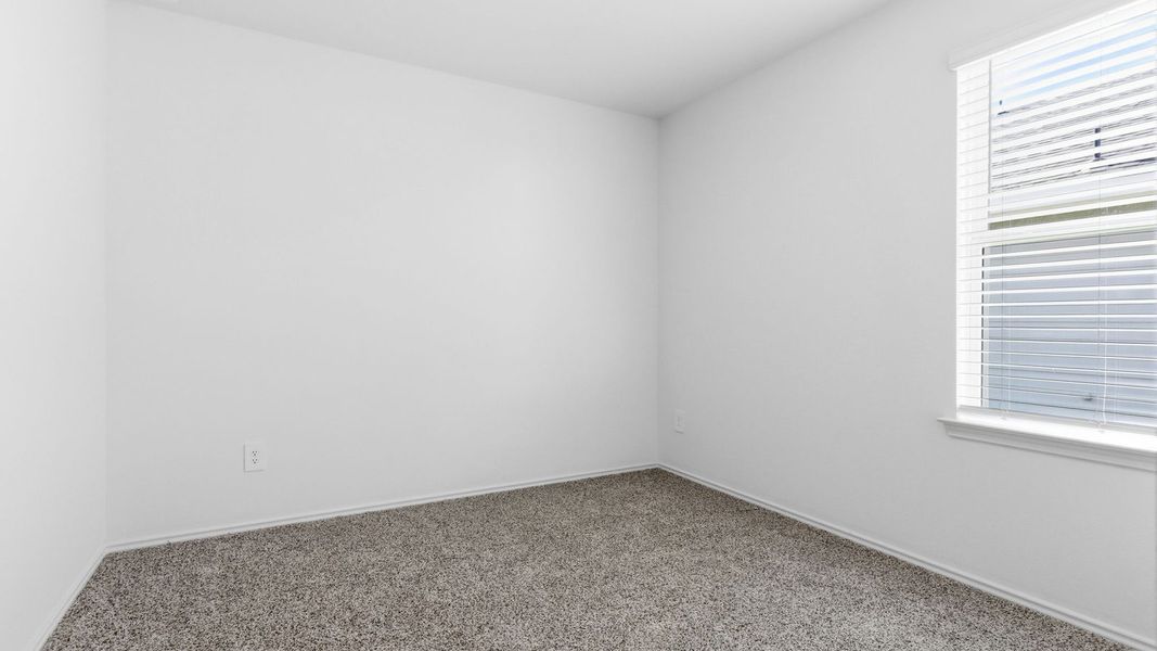 Spacious, unfurnished interior of a new home in Tamarron, Fulshear (Image 13).