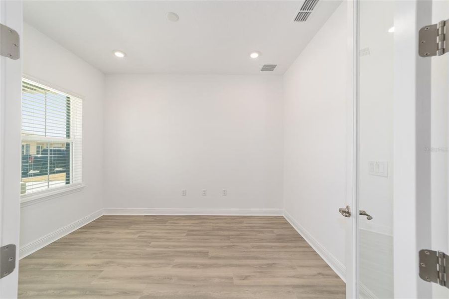 Spacious, unfurnished interior of a new home in On Top of the World Communities, Ocala (Image 36).