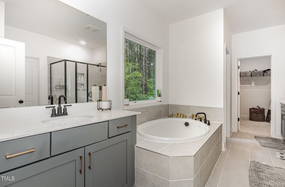 023_img_4113-edit_908