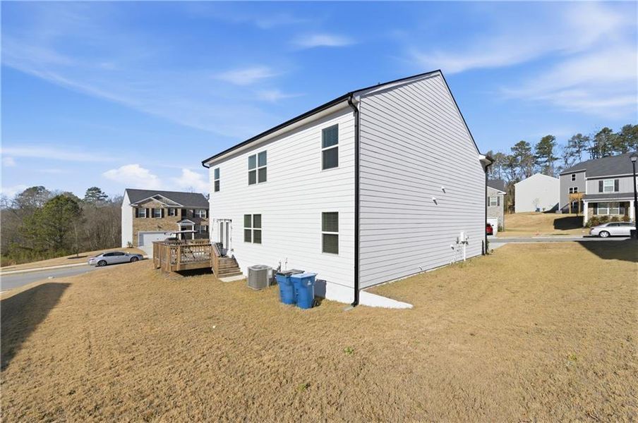 Exterior details and patio area of a home in Brooks Village, Dacula (Image 4).