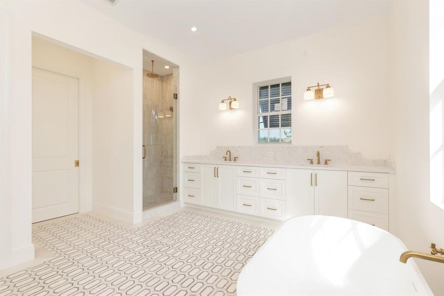 19 - Master Bath 2