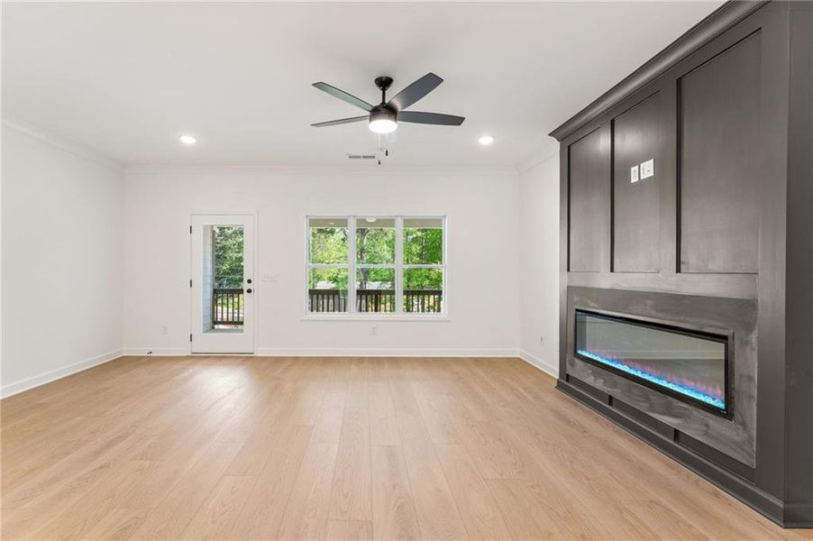 Spacious, unfurnished interior of a new home in Townes at South Main, Kennesaw (Image 27).