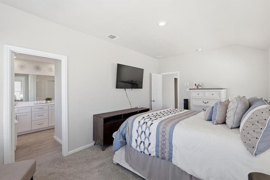 Furnished interior view inside a new home in , Fort Worth (Image 15). Furnished interior view inside a new home in , Fort Worth (Image 15).