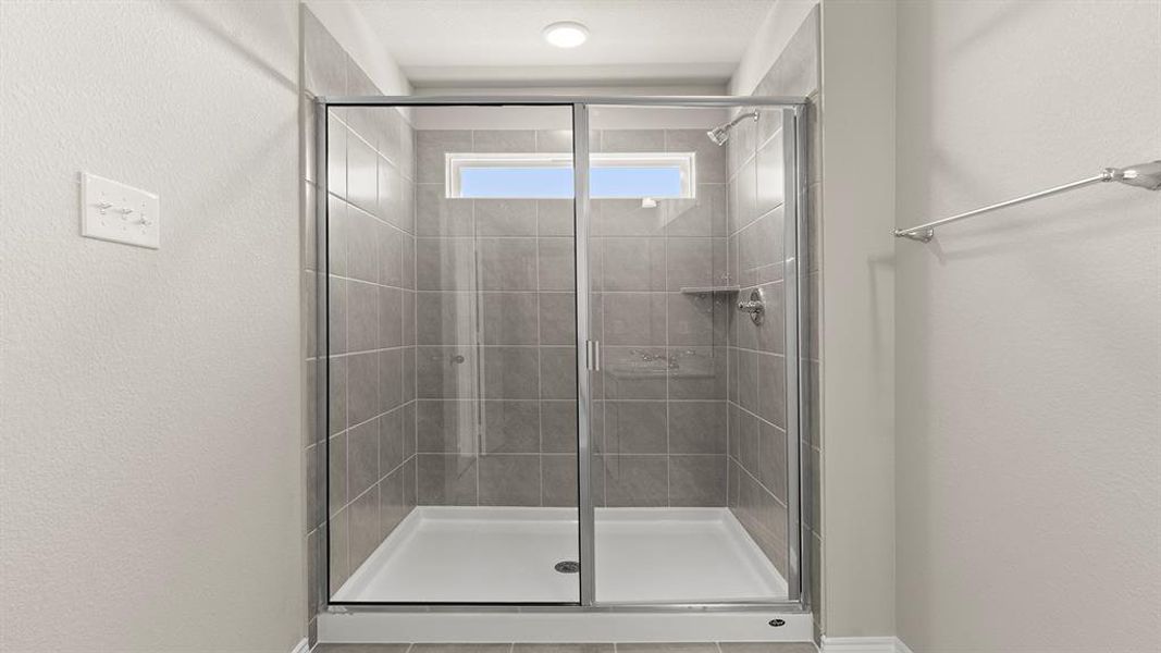 21. 3703 Star Mesa - Bath (2) 21. 3703 Star Mesa - Bath (2)