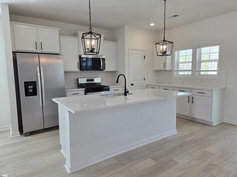 Furnished interior view inside a new home in Shiloh Trail, Wellford (Image 7).