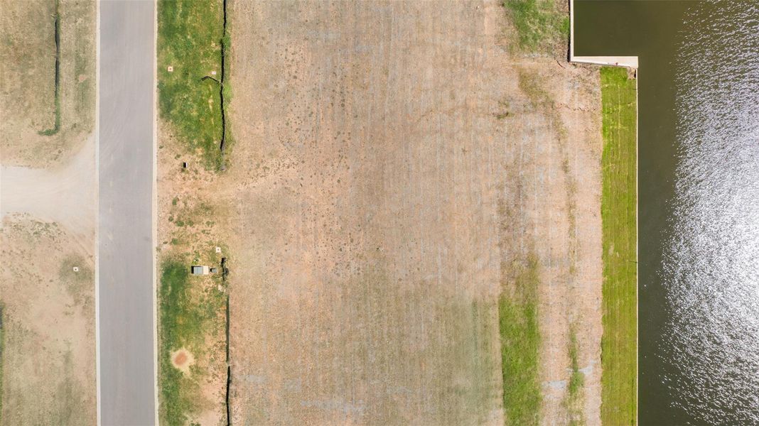 Community amenities in , Burnet (Image 16).