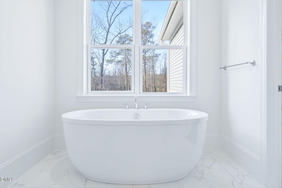 52-web-or-mls-7829 Penny Road (56 of 59) 52-web-or-mls-7829 Penny Road (56 of 59)