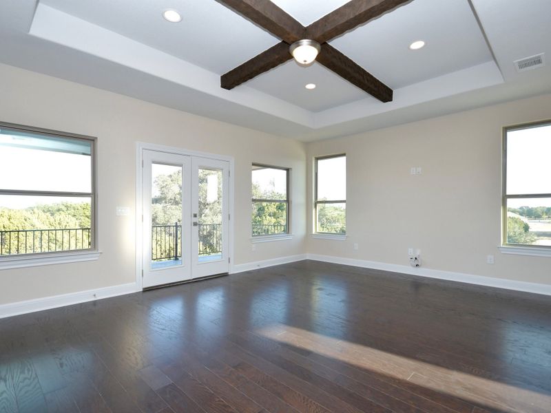 Representative unfurnished interior of a home built from the Santa Barbara II by Giddens Homes in Scofield Farms Estates, Georgetown (Image 122).