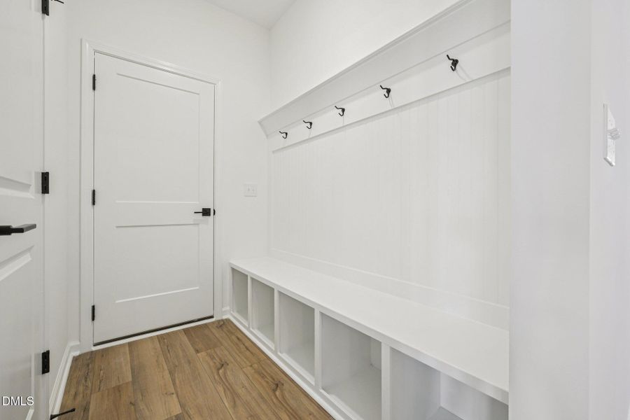 20-web-or-mls-Contempo Ct-S1102-020