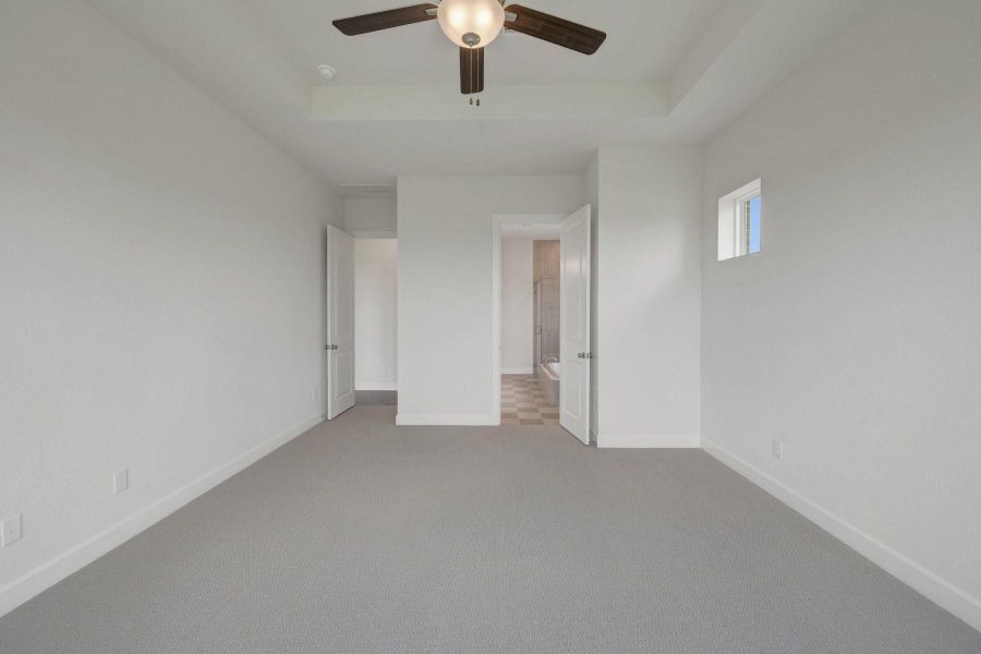 Spacious, unfurnished interior of a new home in Brookewater - Ascent Collection, Rosenberg (Image 30).