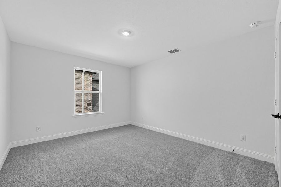 Spacious, unfurnished interior of a new home in The Ridge at Northlake, Northlake (Image 22).