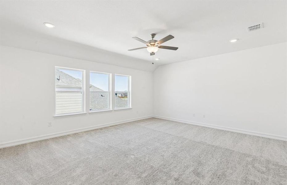 Spacious game room on second level Spacious game room on second level