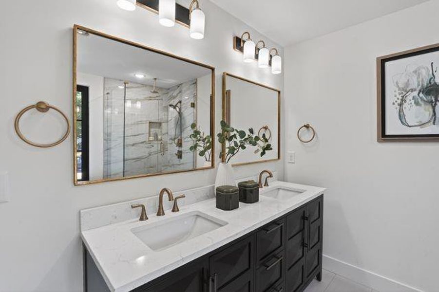 Furnished interior view inside a new home in , Roswell (Image 8).