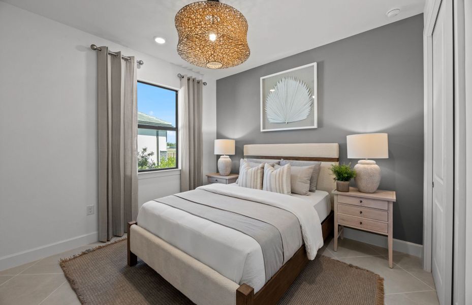 Furnished interior view inside a new home in Del Webb Catalina, Lakewood Ranch (Image 10).