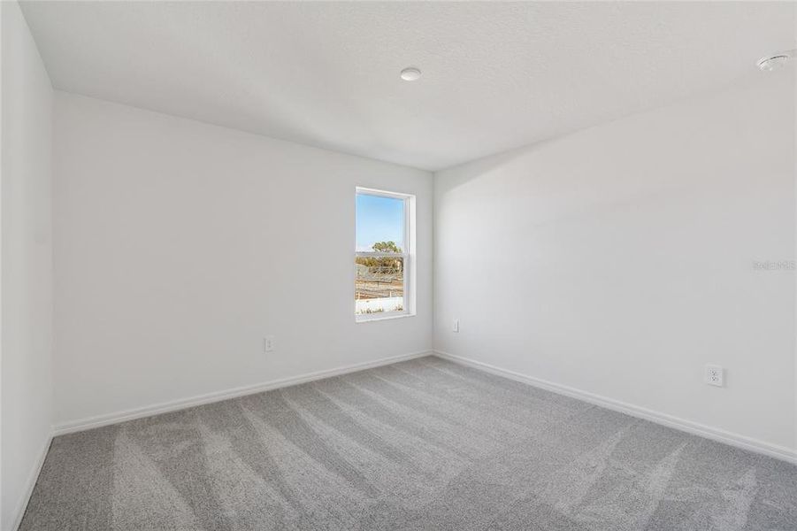 Spacious, unfurnished interior of a new home in Southpointe, Palmetto (Image 19).
