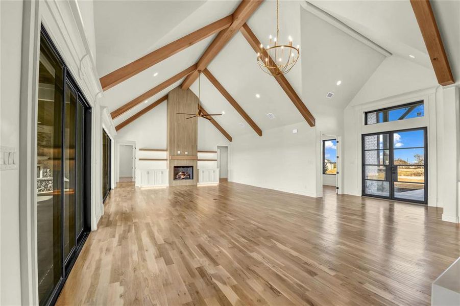 Spacious, unfurnished interior of a new home in , Aledo (Image 36).