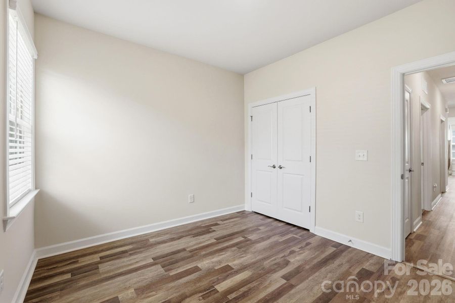 Spacious, unfurnished interior of a new home in Harris Mill, Indian Land (Image 34).