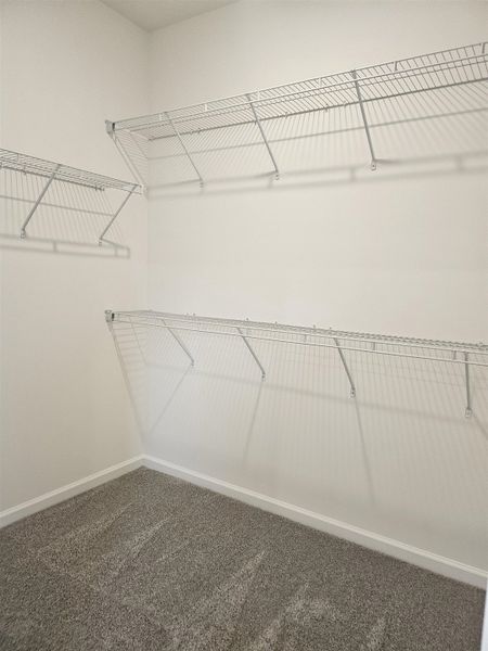 Spacious, unfurnished interior of a new home in Edgefield, Loris (Image 16).