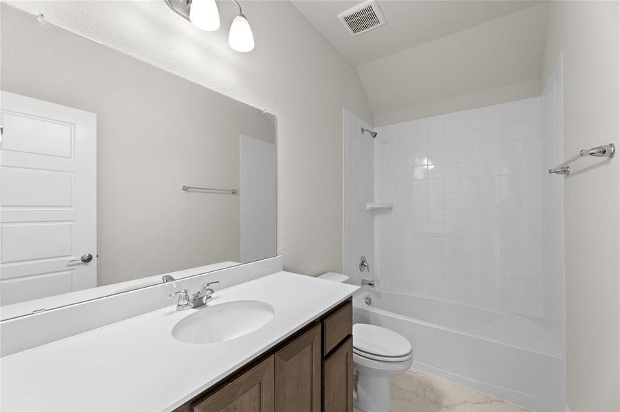 Furnished interior view inside a new home in Timberbrook, Justin (Image 11).