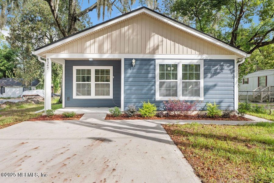 Exterior details and patio area of a home in , Jacksonville (Image 13). Exterior details and patio area of a home in , Jacksonville (Image 13).