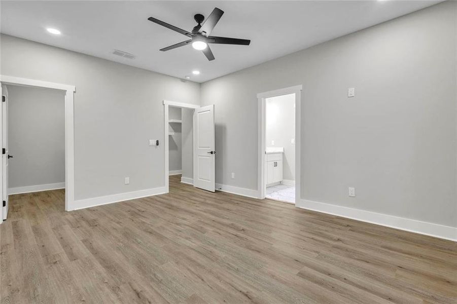 Spacious, unfurnished interior of a new home in , Fairburn (Image 25).