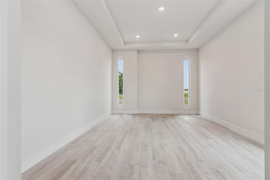 Spacious, unfurnished interior of a new home in , Belleview (Image 24).