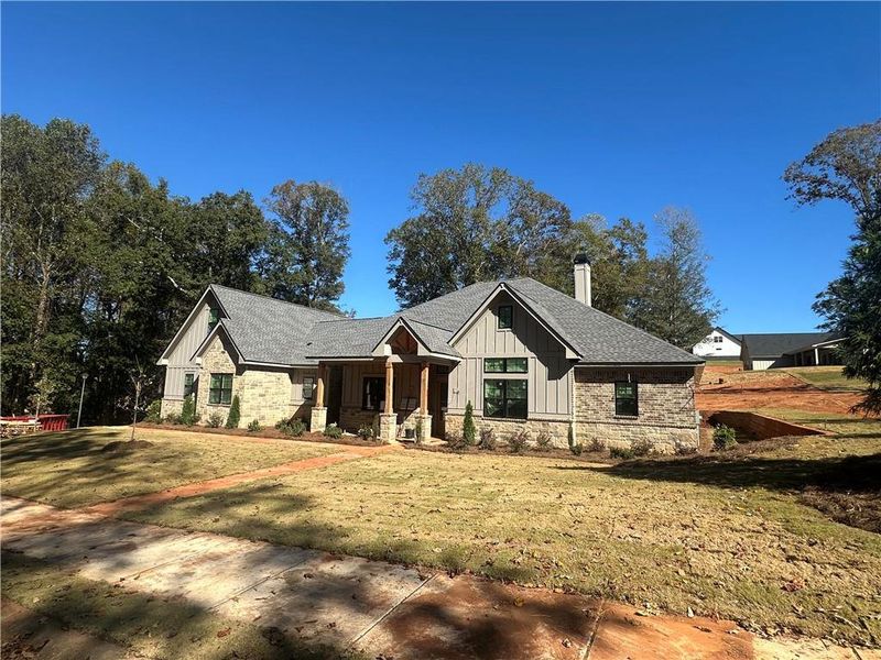 Image 8 of a home in .