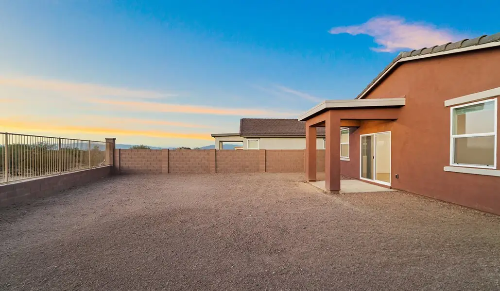 Exterior details and patio area of a home in Entrada Del Toro at Rancho Sahuarita, Sahuarita (Image 3).