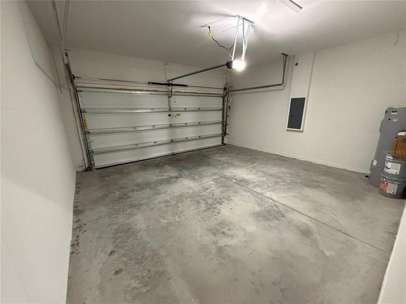Spacious, unfurnished interior of a new home in , Port Charlotte (Image 29). Spacious, unfurnished interior of a new home in , Port Charlotte (Image 29).