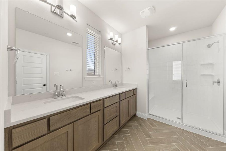 23. 3900 Keya - Bath (2)