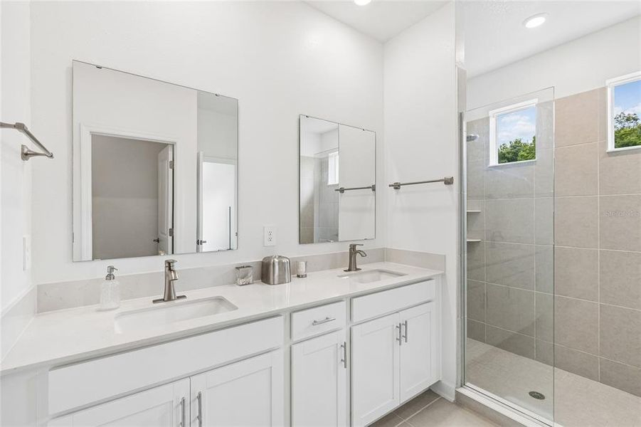 Furnished interior view inside a new home in Providence, Davenport (Image 8).