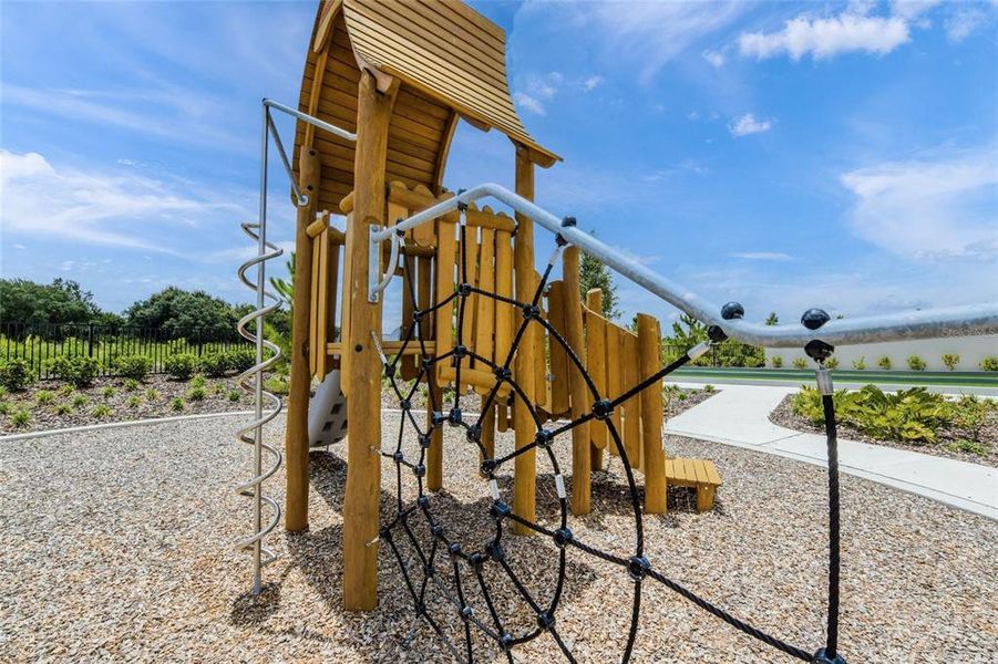 Community amenities in LakeHouse Cove at Waterside, Sarasota (Image 57). Community amenities in LakeHouse Cove at Waterside, Sarasota (Image 57).