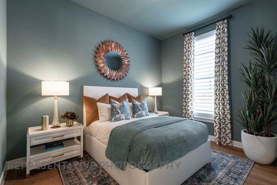 Furnished interior view inside a new home in Star Trail, Prosper (Image 9).