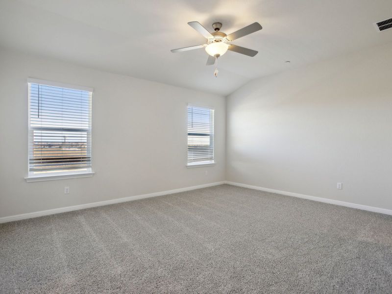 Spacious, unfurnished interior of a new home in Waterstone Village, Kyle (Image 9).