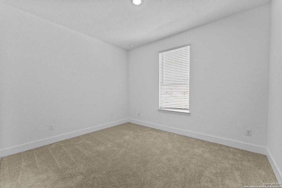 Spacious, unfurnished interior of a new home in , New Braunfels (Image 13). Spacious, unfurnished interior of a new home in , New Braunfels (Image 13).