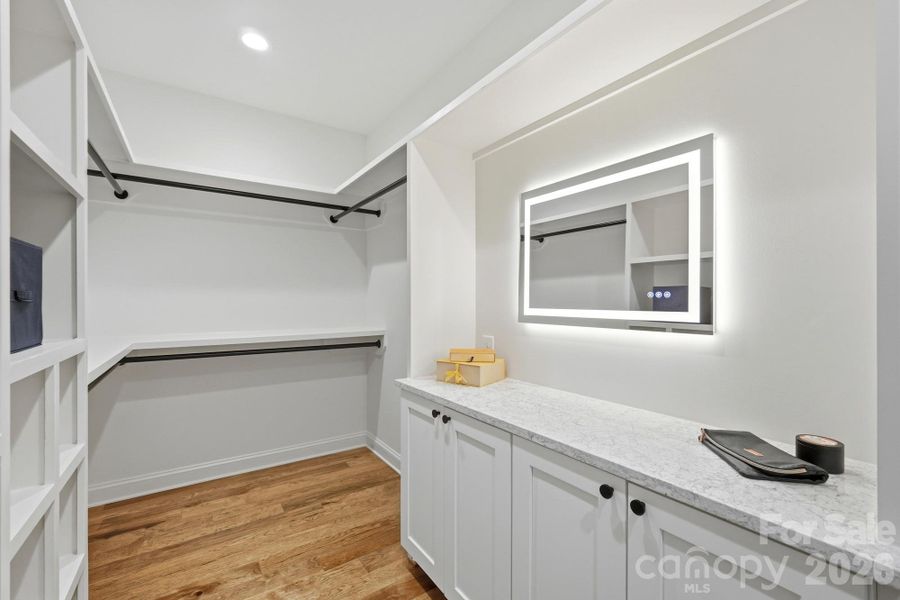 Furnished interior view inside a new home in , Monroe (Image 14).