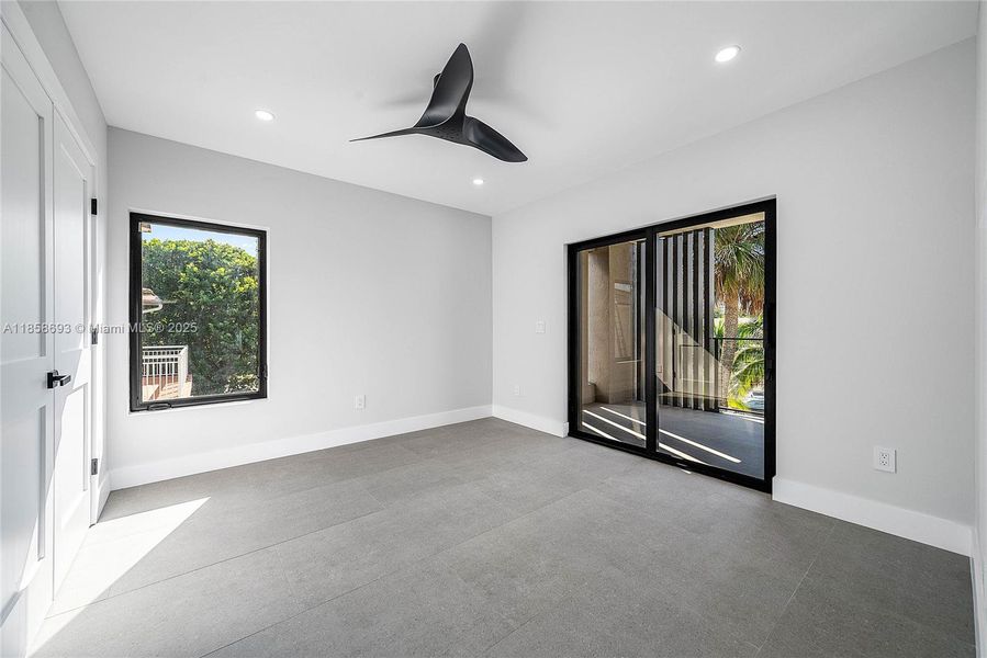 Spacious, unfurnished interior of a new home in , Pompano Beach (Image 52). Spacious, unfurnished interior of a new home in , Pompano Beach (Image 52).