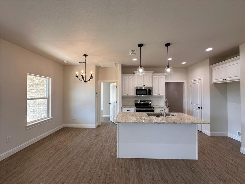 Furnished interior view inside a new home in , Abilene (Image 6).