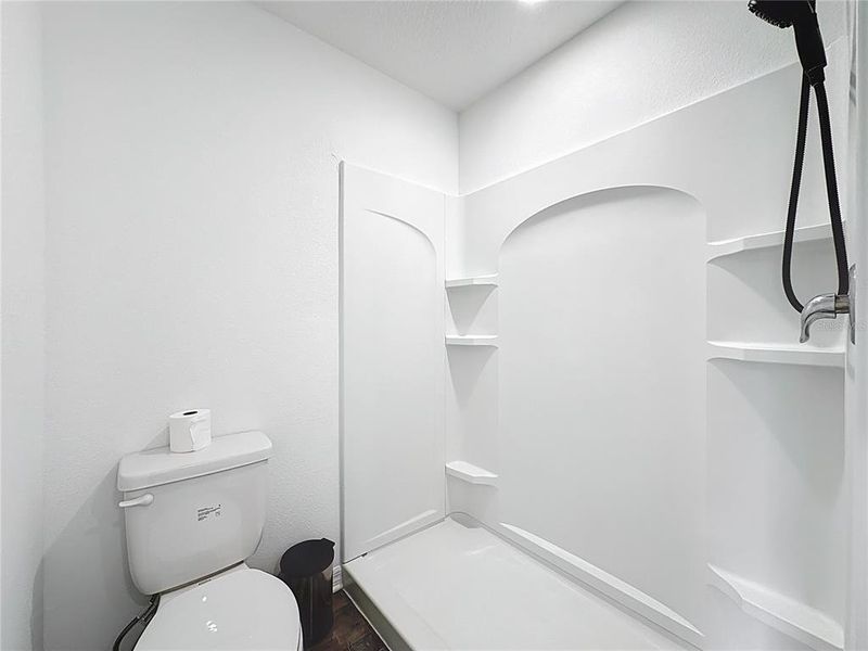 Image 33 of a home in .