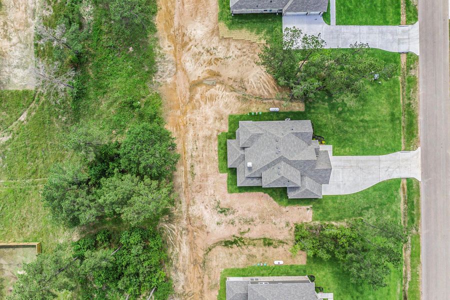 Image 34 of a home in Deer Pines.