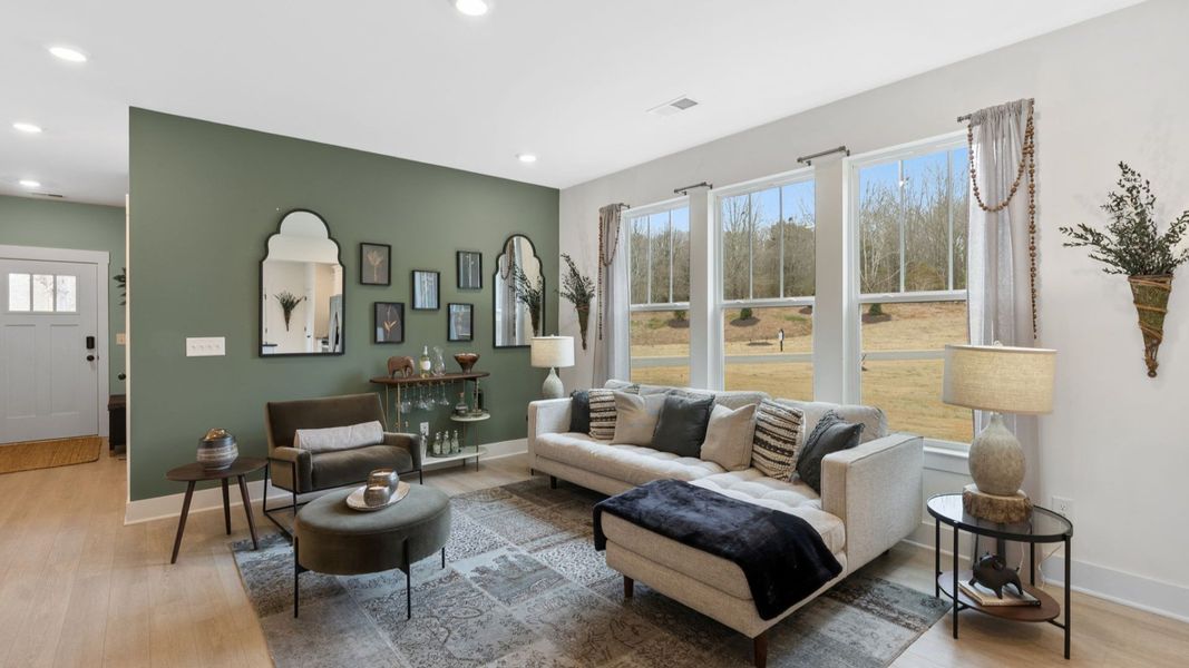 Furnished interior view inside a new home in El Dorado, Spartanburg (Image 11).