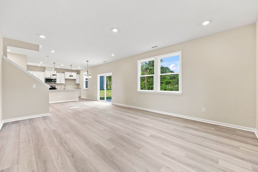 Spacious, unfurnished interior of a new home in Neill's Pointe, Angier (Image 18).