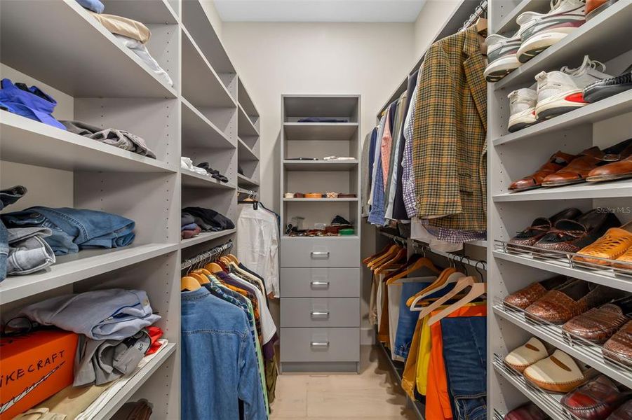 Image 77 of a home in .