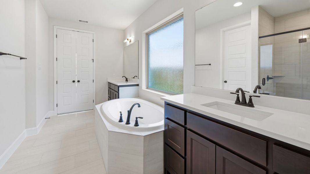 Furnished interior view inside a new home in Mosaic, Celina (Image 14). Furnished interior view inside a new home in Mosaic, Celina (Image 14).