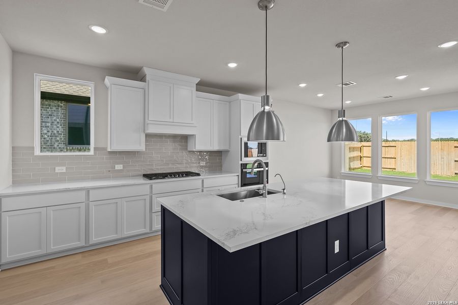Furnished interior view inside a new home in Buffalo Crossing, Cibolo (Image 8).